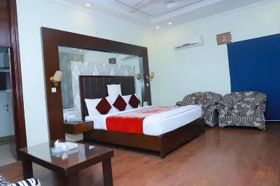 Hotel Royal One Hotel a Multan