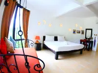 Royal Good View Resort & Farm Hotels in Suan Phueng