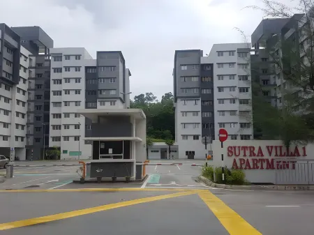 Agma Homestay Отели рядом с достопримечательностью «Teluk Cempedak»