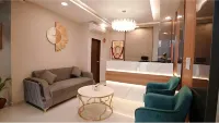 Hotel Grand Aana Inn