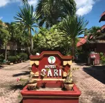 Hotel Sari فنادق في 