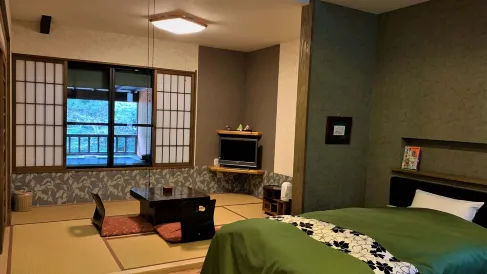 菊池渓谷温泉岩蔵