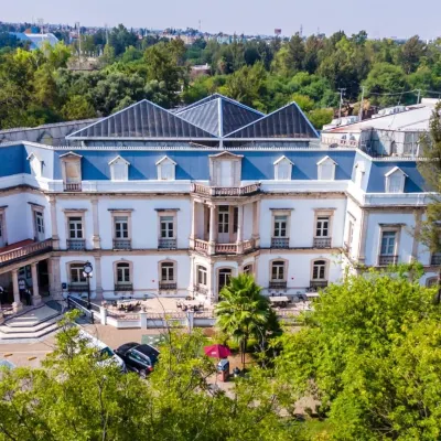 Alameda Grand Hotels near Exedra