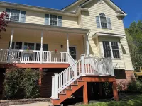 Spacious home at the base of the Blue Ridge Mountains near LU