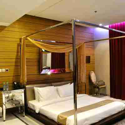 Sway Suites Rooms