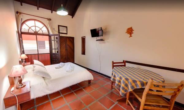 La Alhambra Apart Hotel