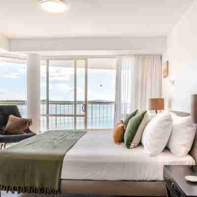 Noosa Pacific Resort Rooms