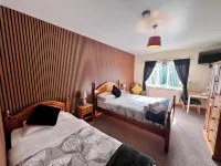 Ashfield Bed & Breakfast Hotels near Nendrum College