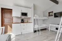 Fide Äventyrsby & Camping Hotels in Gotland