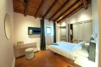 Nèroli Bio Relais Hotels in Motta Sant'Anastasia