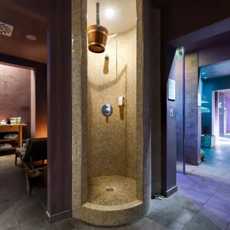 Sovrana Hotel & Spa