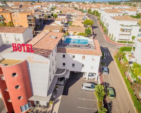 Hotel Grand Cap Rooftop Pool Hotels in Agde