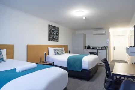 Bairnsdale International