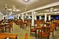 Hibiscus Beach Hotel - breakfast