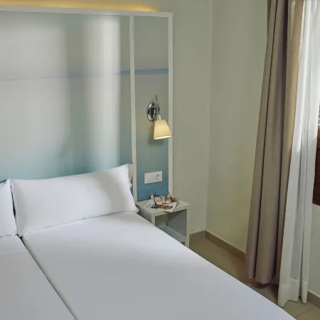 Grupotel Flamingo Beach