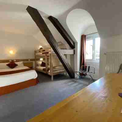Hotel de la Gare Rooms