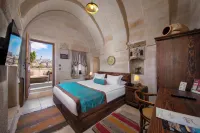 Cappa Via Cave Hotel