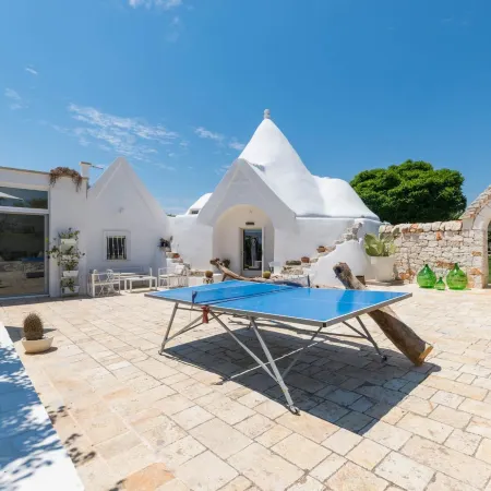 Trullo Letizia Con Piscina by Wonderful Italy