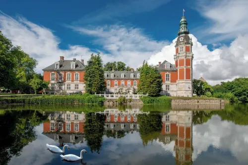Hvedholm Slotshotel Hotels in Faaborg