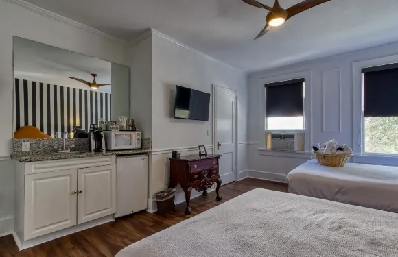 科爾多瓦酒店 - 聖彼得堡