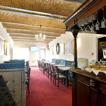 Safrano Palace