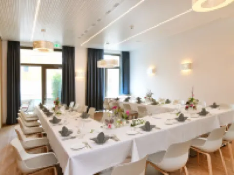 ダス ヒュアナー アンスバッハのホテル