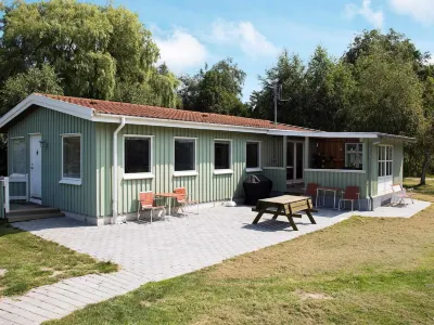8 Person Holiday Home in Stege-by Traum