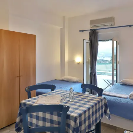 Helios Studios & Apartments