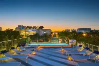 Kaskades Hotel South Beach - familiares