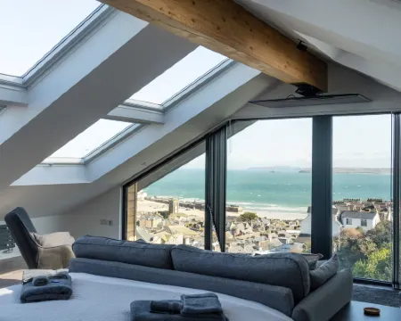 Uno - St Ives Hotels in St Ives