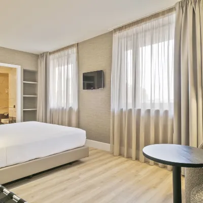Acta City47 Hotels near Barcelona Sants Railway Station