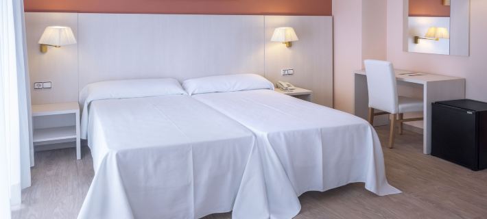 GHT Balmes, Hotel-Aparthotel&Splash Hotels in Calella