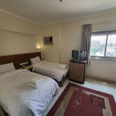 โรงแรมรีเจนซี่ โรงแรมใกล้อะกูซา