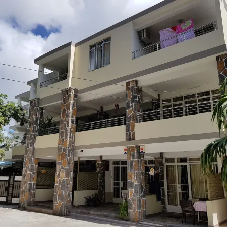 Pereybere Beach Apartments