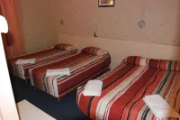 Hôtel Acropolis Hotels near TARBES RAILWAY STATION