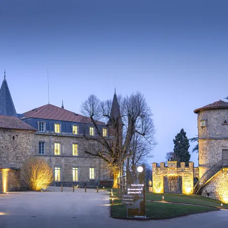 Domaine et Chateau de Valinches - Hotel & Restaurant