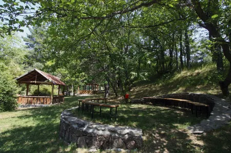 Park Resort Aghveran Отели в г. Аргел