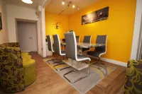 Stylish Group Stay - 4Beds Flat at Swansea Centre