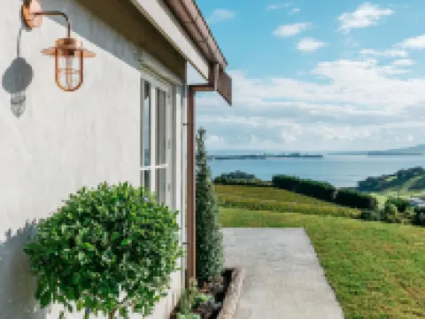 Mudbrick Cottages Hotels in Waiheke Island
