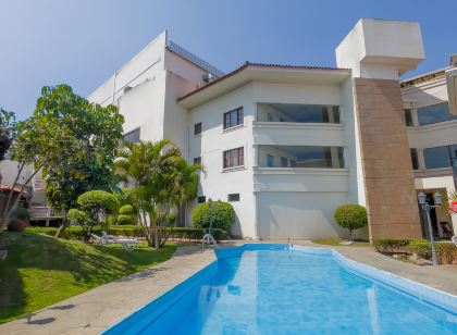 Avanti Hotel & Convention Center