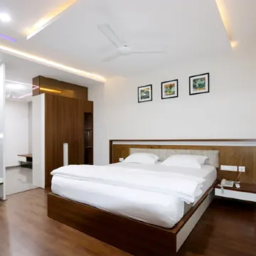 Kranti Inn