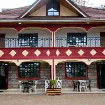 Lux Suites Elgon View Holiday House Hotel Exterior