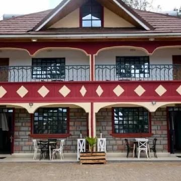 Lux Suites Elgon View Holiday House