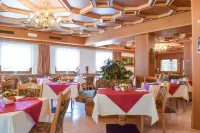 Albergo Scoiattolo Hotels in Falcade