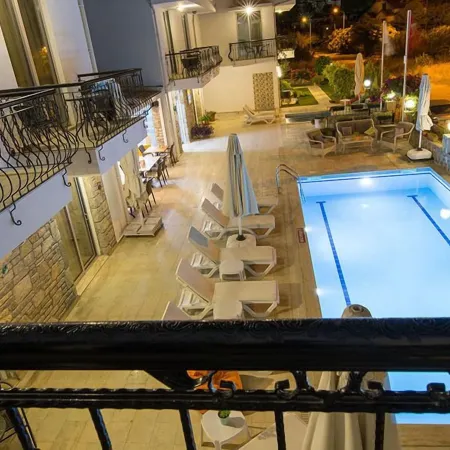 Datca Beyaz Ev Hotel