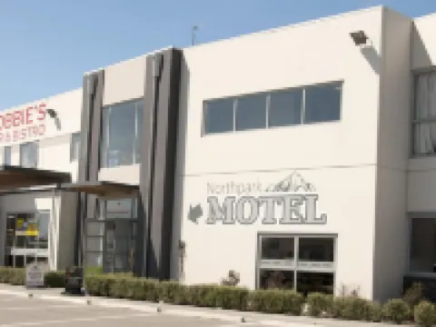 Northpark Motel โรงแรมในทิมารุ