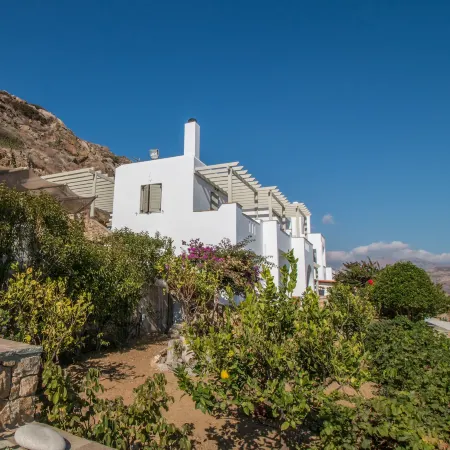 Halcyon Suites and Villas Naxos