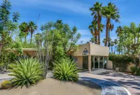 Days Inn by Wyndham Palm Springs Hotels in Palm Springs