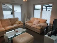 Großzügige Wohnung mit Terrasse Hotels in Brechen