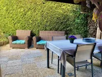 GARDEN GROUND IN CHALET WITH WIFI CLASS 3 STARS